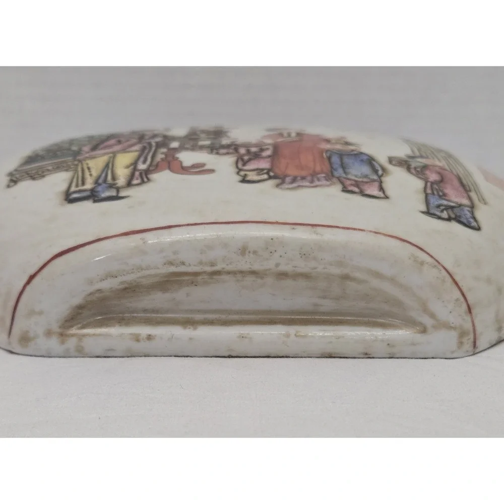 Vtg Chinoiserie Famille Rose Wall Pocket Plaque Vase Hand-Painted Hong Kong 70's